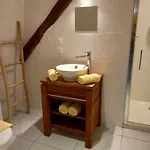 Domaine De L'asenon 3*