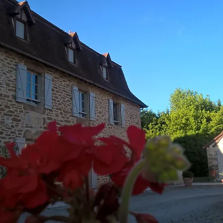 Domaine De L'asenon 게스트하우스 3*