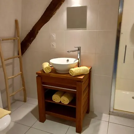 Domaine De L'asenon 3*