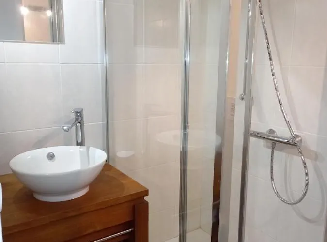 Domaine De L'asenon ゲストハウス Causse-et-Diege